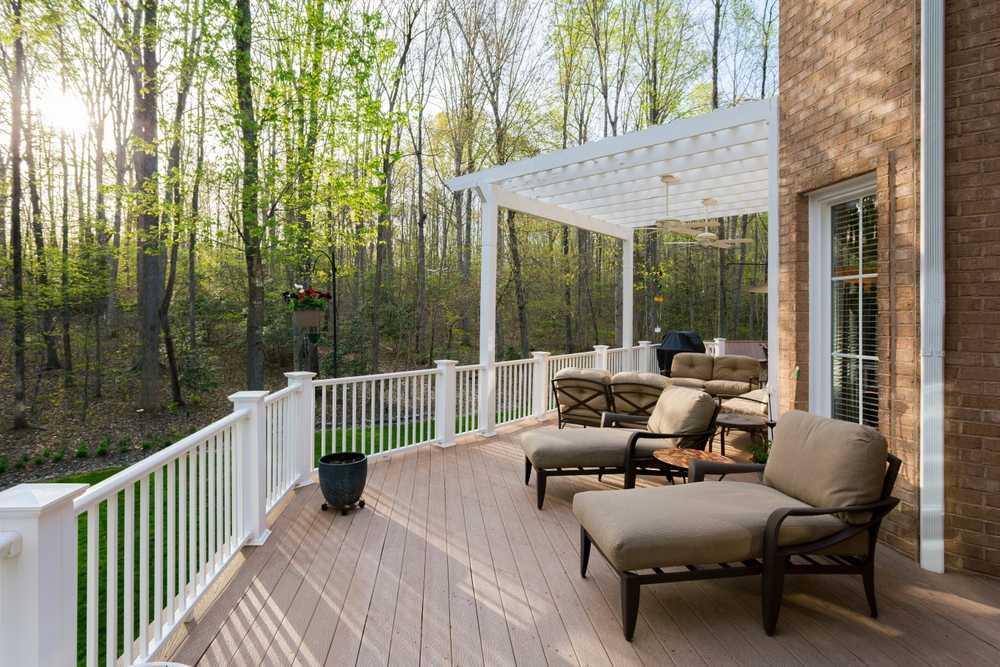 deck installation contractors